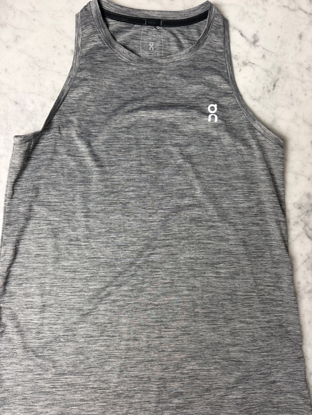 On cloud women Grey Performance Tank Top - Lightweight Athletic